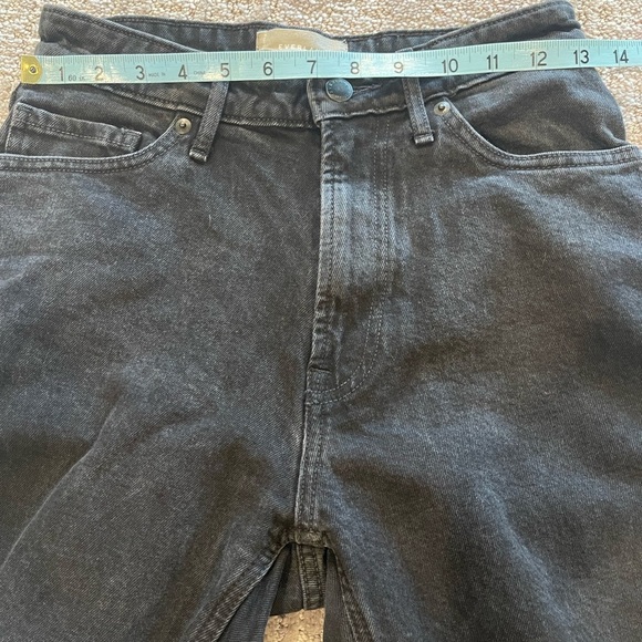 Everlane The Curvy Cheeky Women's Jeans, Washed Black , 26 Crop, High Waisted - Picture 8 of 15